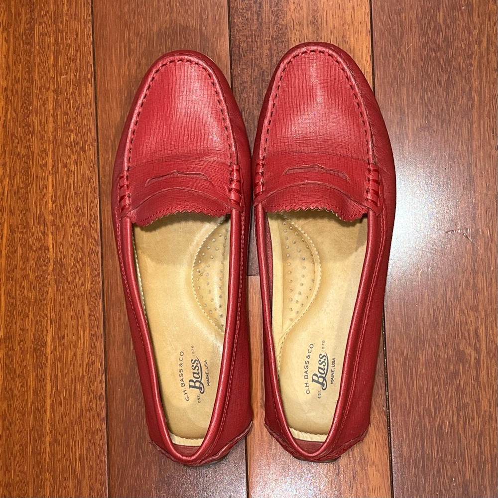 Bass & Co Missy Saffiano loafers